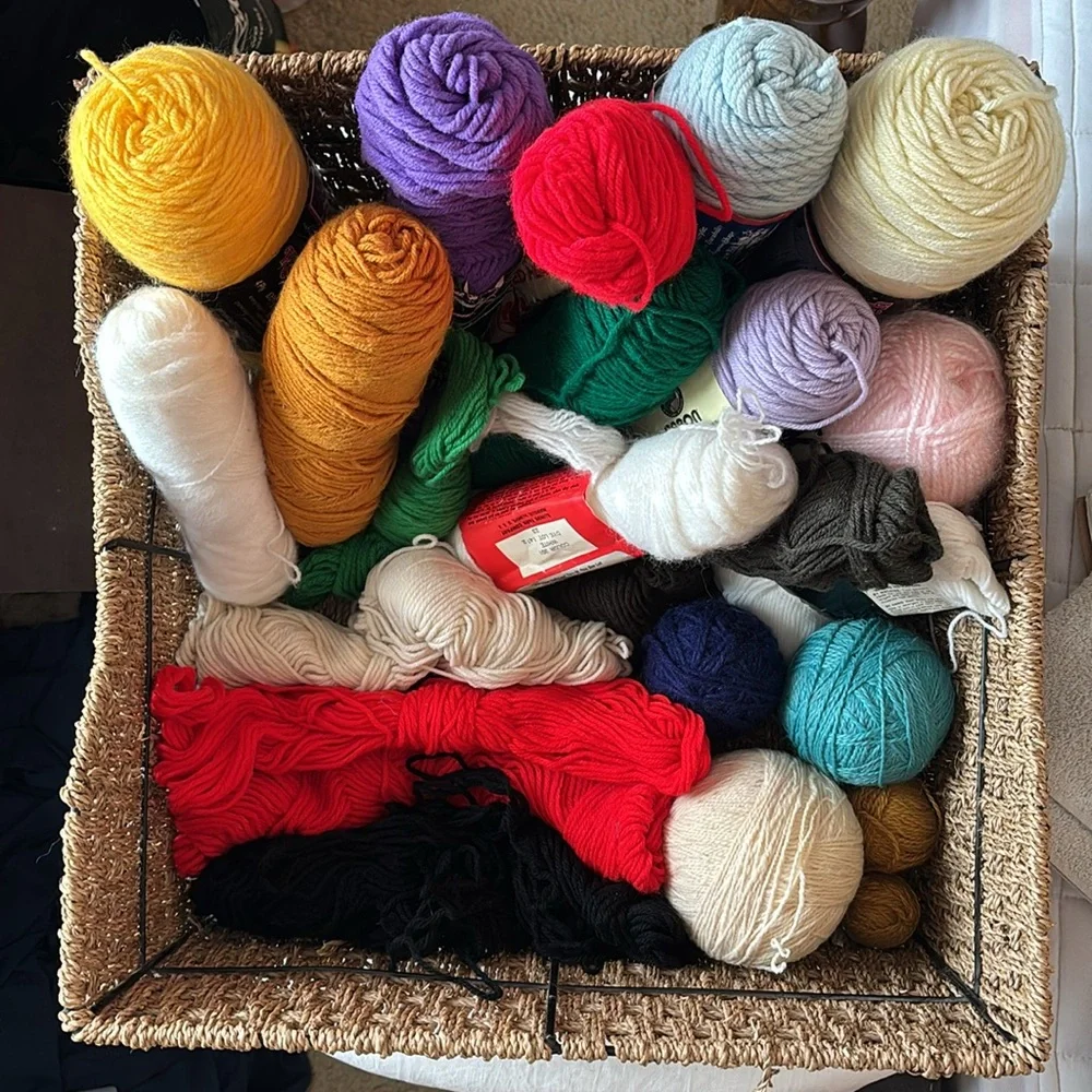 Vintage Yarn/Lot of 20